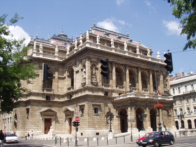 ����� �Ͽ콺