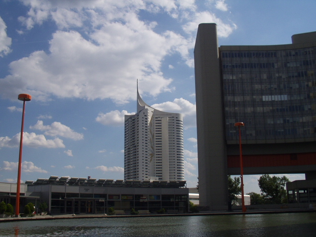 �񿣳� ��������