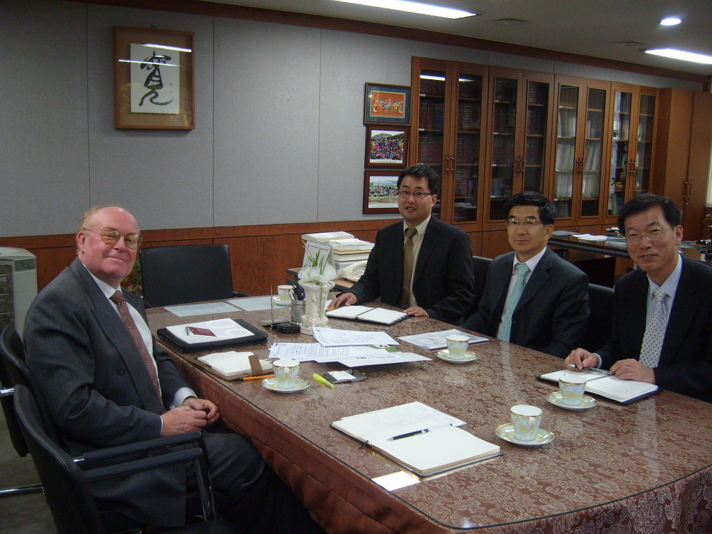 Visit to the Korea Legal Research Institute