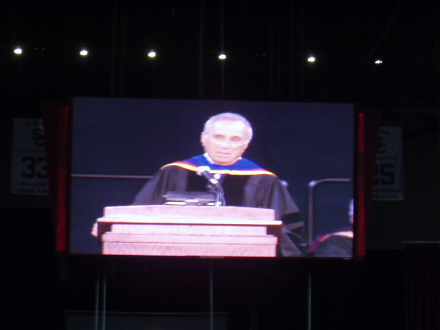 �������鿡�� ��縦 �ϴ� USC ��� �����